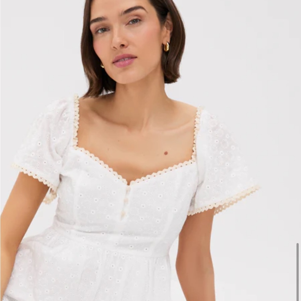 Tuckernuck Pomander Place Dainty Eyelet Holley Dress - White medium NWT - Picture 5 of 9